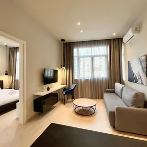 Aura F24 By Halu! - Vibrant Neighbourhood Apartment