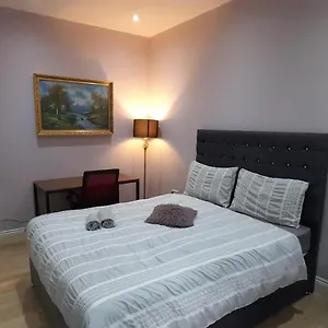 Comfy Fenia Privatunterkunft London